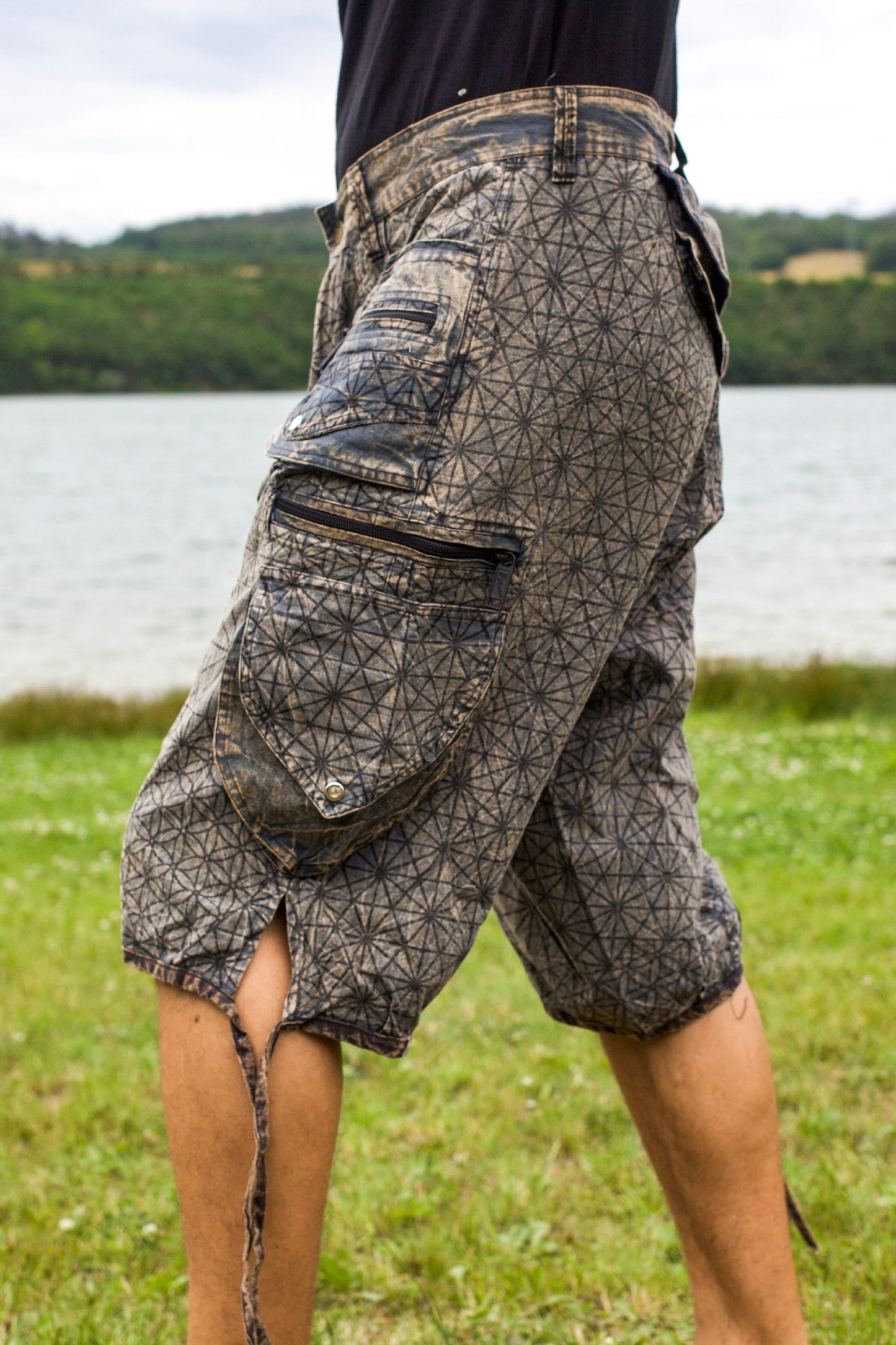 Asanoha Hemp pattern Pants - 2 in 1 Flower of Life shorts and long pants - 9 pockets handmade sacred cannabis geometry clamdiggers