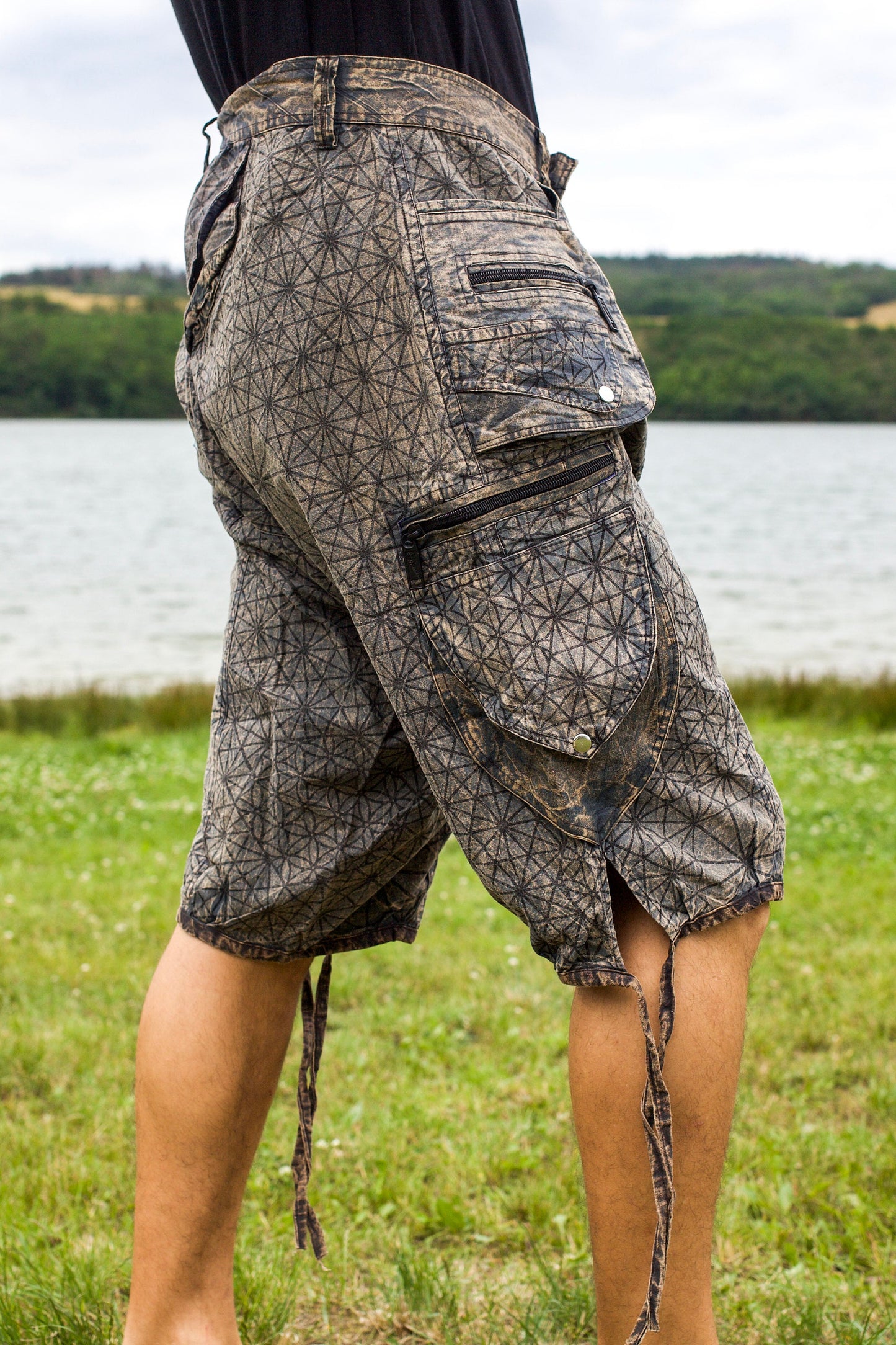 Asanoha Hemp pattern Pants - 2 in 1 Flower of Life shorts and long pants - 9 pockets handmade sacred cannabis geometry clamdiggers