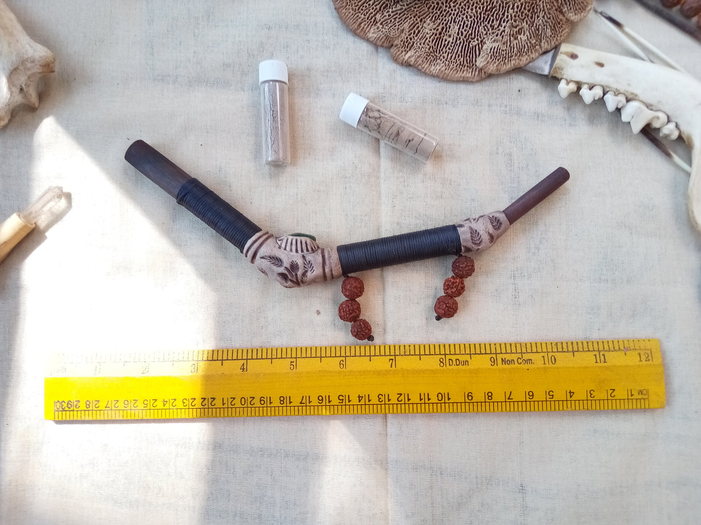 Tepi Rapè applicator - Traditionally used in Ayahuasca or Kambo ceremonies - handmade bamboo pipe with agate crystal gem and shiva rudrakshs