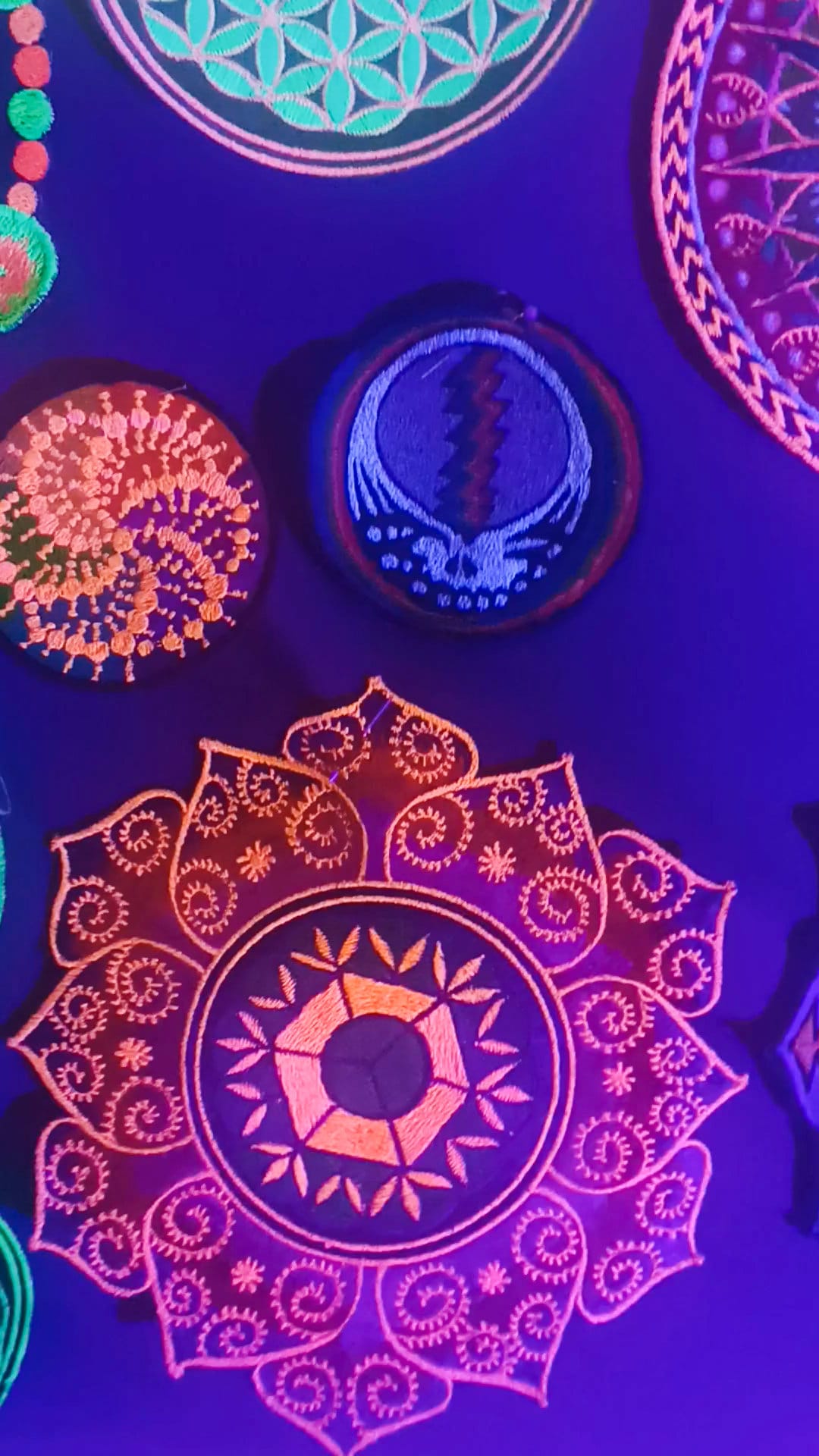 element earth holy geometry patch sacred caleidoscope art blacklight fractal