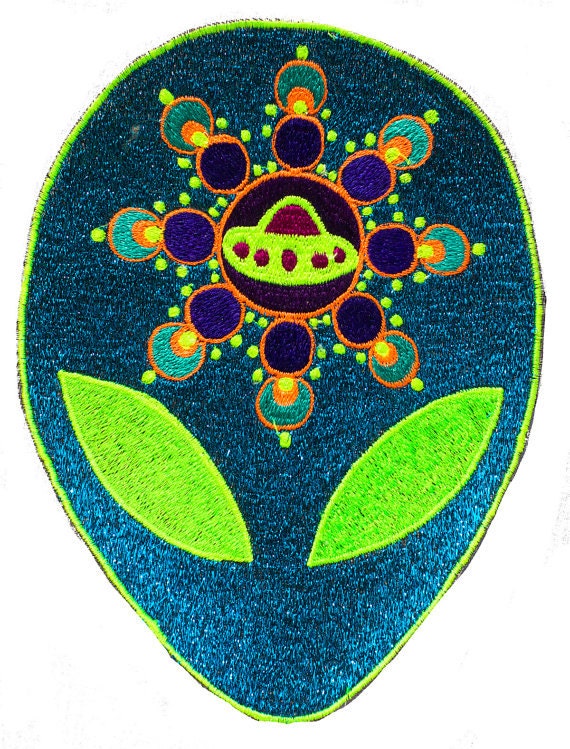 UFO T-Shirt blacklight handmade embroidery no print goa t-shirt ET spaceship alien crop circle mandala