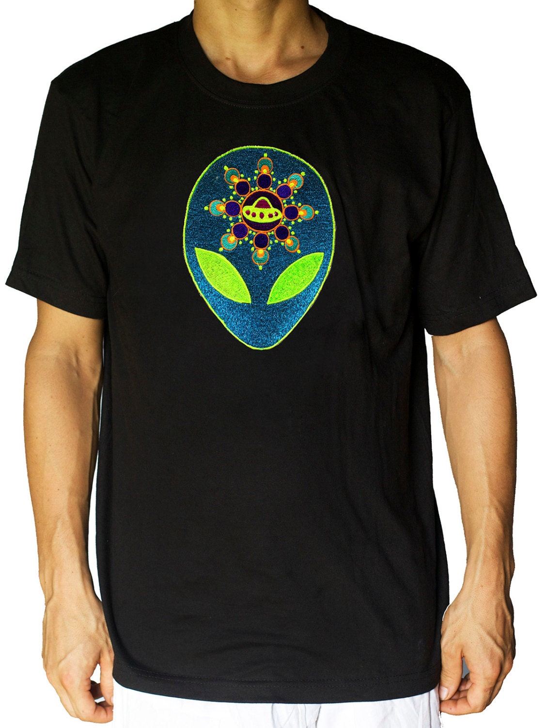 UFO T-Shirt blacklight handmade embroidery no print goa t-shirt ET spaceship alien crop circle mandala