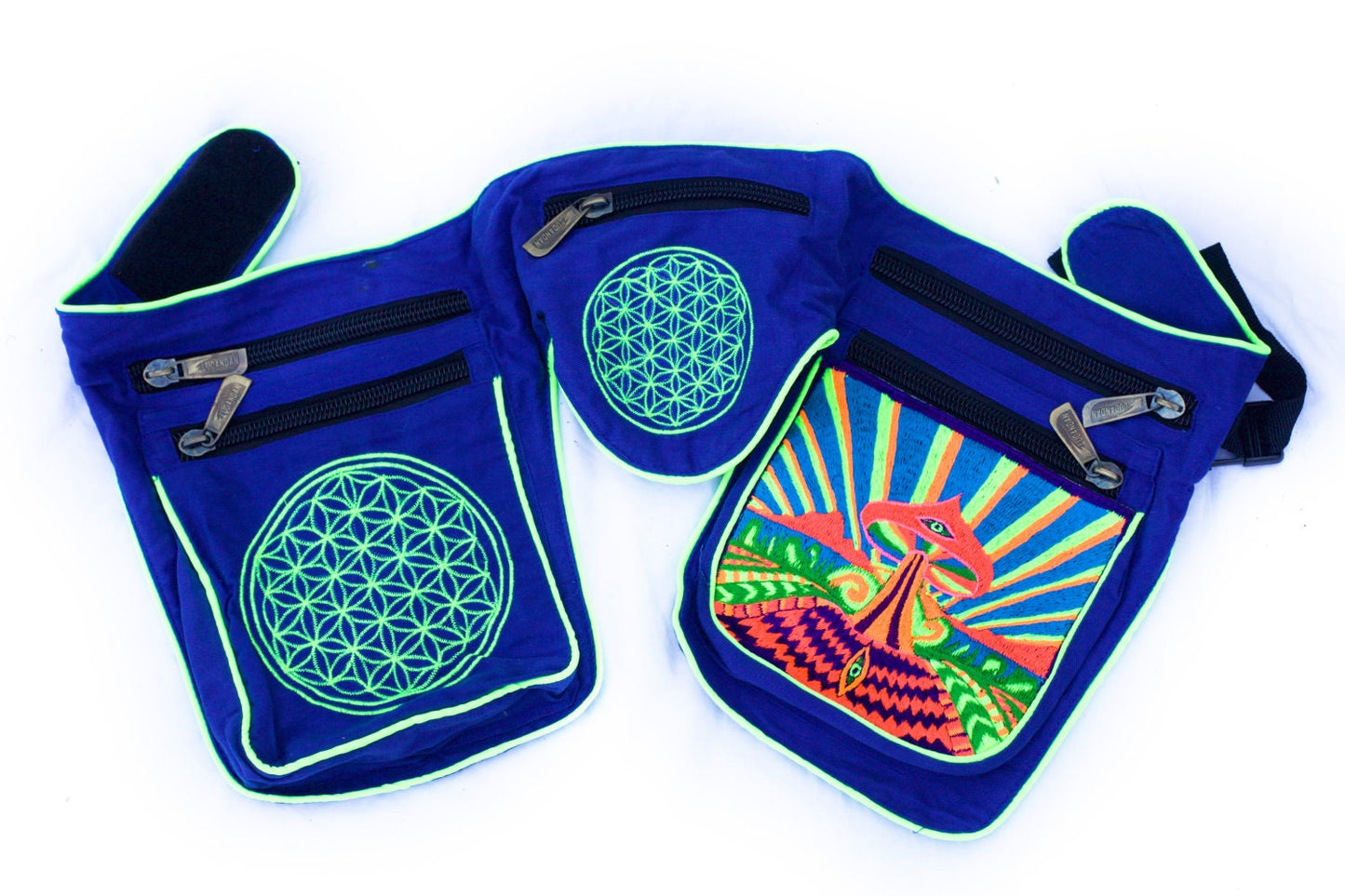 Beltbag Psylocybin Wonderland - 7 pockets, strong ziplocks, size adjustable - hook & loop and clip - blacklight active lines flower of life