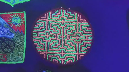 Ayahuasca patch visionary DMT indigene artwork embroidery with UV blacklight glowing effect colors for sew on Shipibo Conibo art