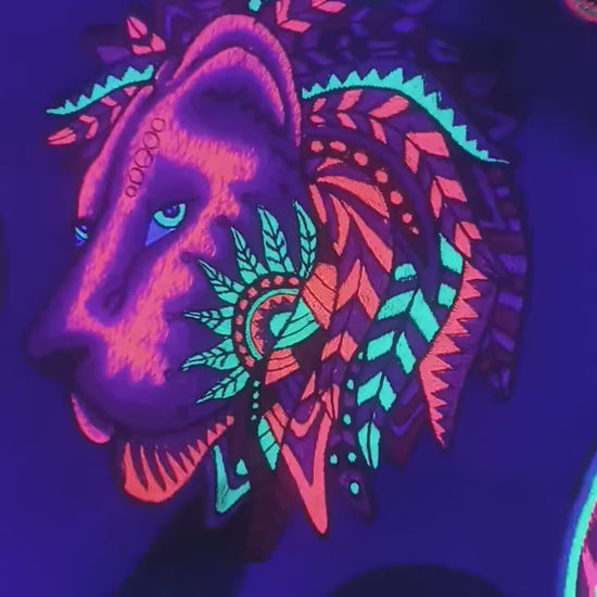 Beautiful Lion UV Patch with blacklight glowing colors - Animal Embroidery neon shining beautiful and proud king of the animals spirit