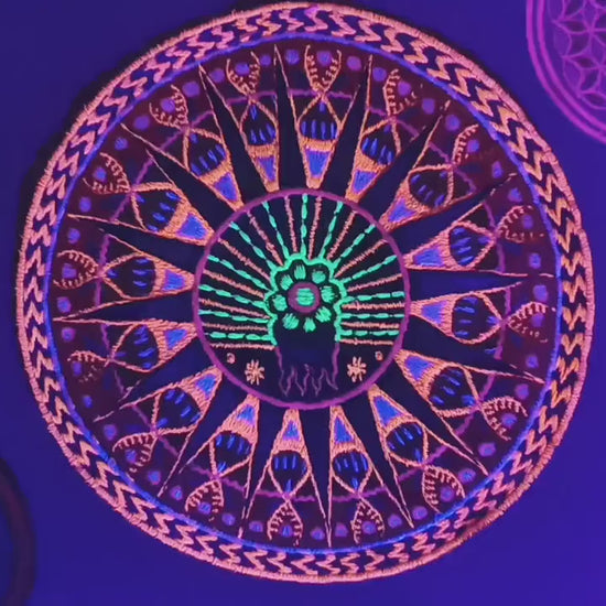 Peyote Mandala T-Shirt huichol tribal hikuri shaman design blacklight handmade embroidery no print