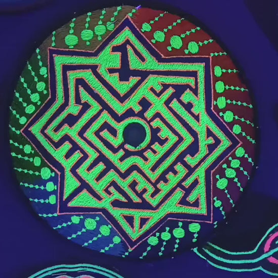 Mirror Labyrinth Patch blacklight active rainbow fractal
