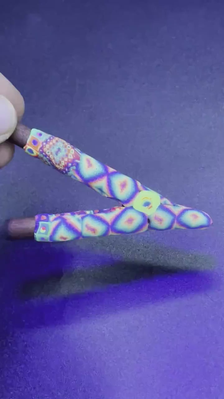 UV Kuripe self applicator - Traditionally ment for Rapè  - handmade polymer clay blacklight glowing art psychedelic eye candy made with love