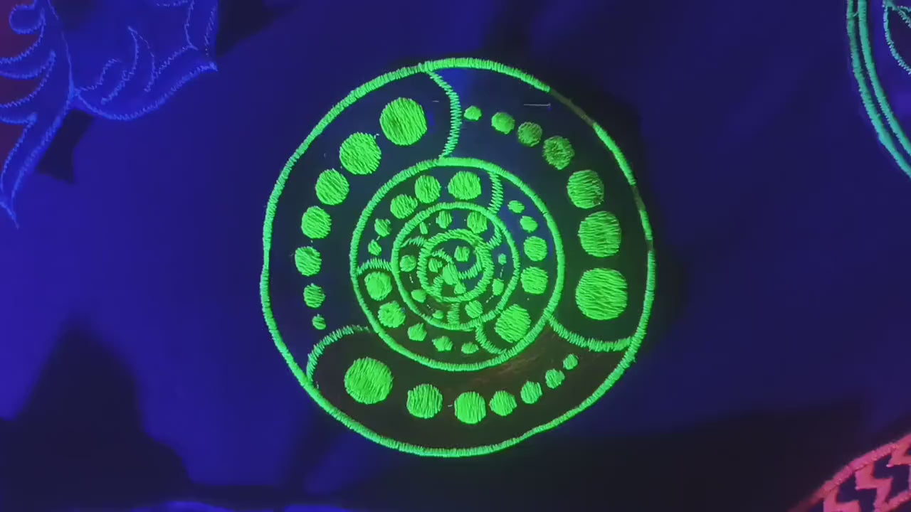 Attributes cropcircle embroidery patch blacklight glowing alien yantra free energy machine blueprint