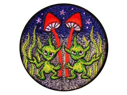 Alien Magic Mushroom patch 3.5 inch size psilocybin planet shroom blacklight glowing sew on embroidery psychedelic goapatch Maria Sabina art