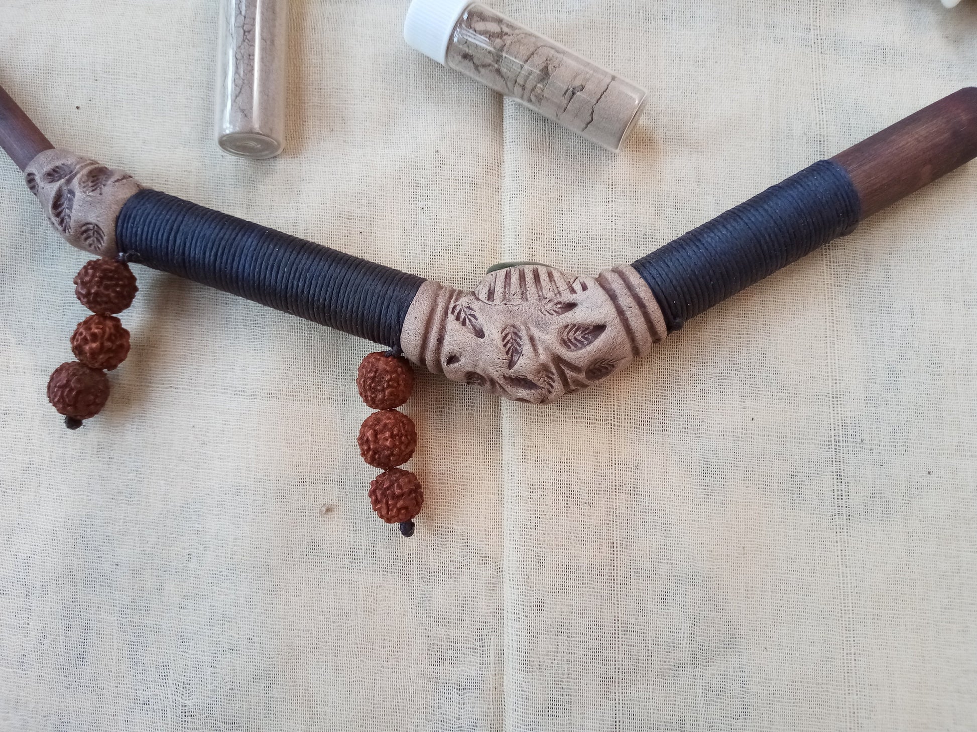 Tepi Rapè applicator - Traditionally used in Ayahuasca or Kambo ceremonies - handmade bamboo pipe with agate crystal gem and shiva rudrakshs