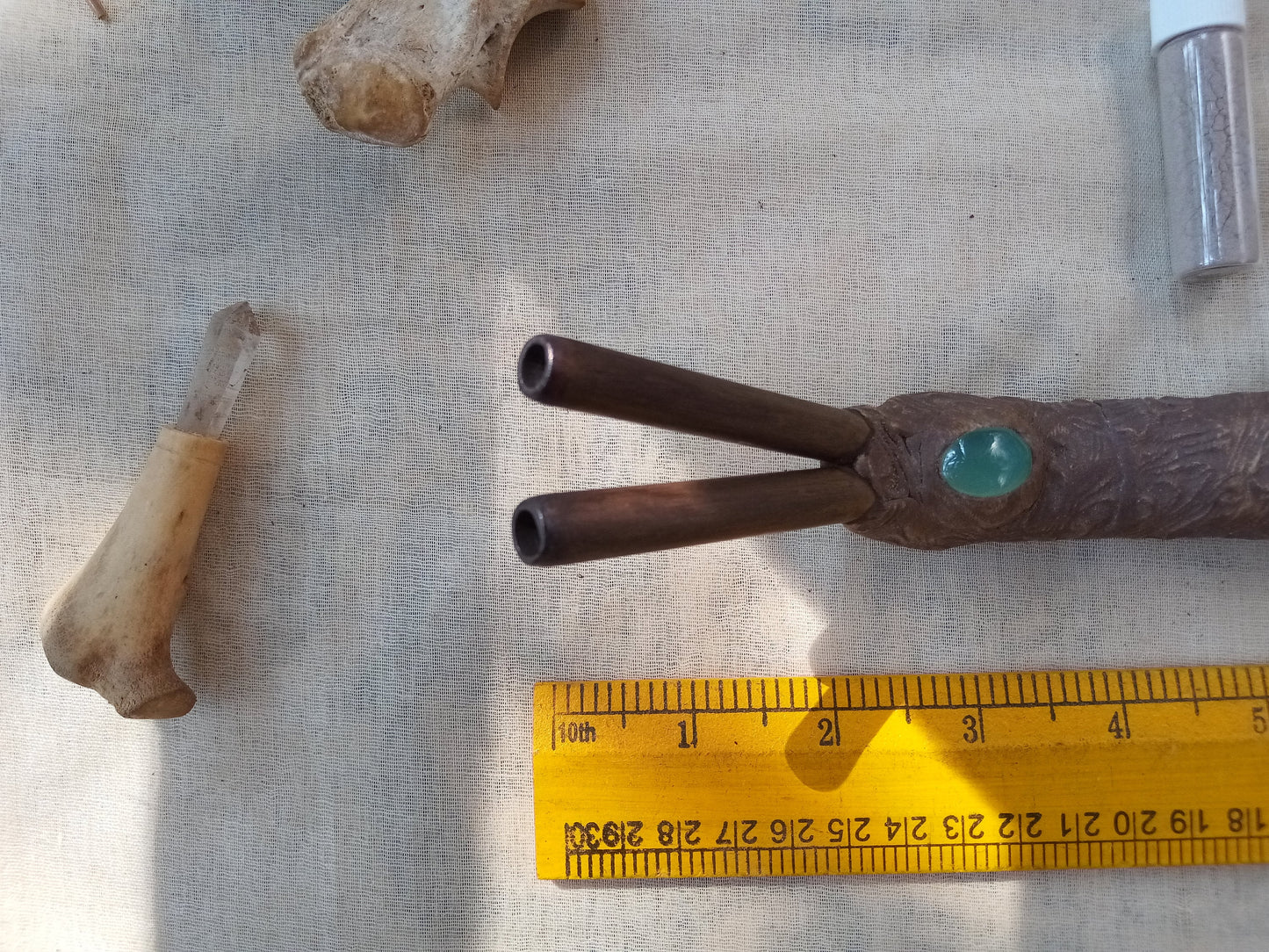 Double Tepi Rapè aquamarine applicator - Traditionally used in Ayahuasca or Kambo ceremonies - handmade bamboo pipe with gem crystal