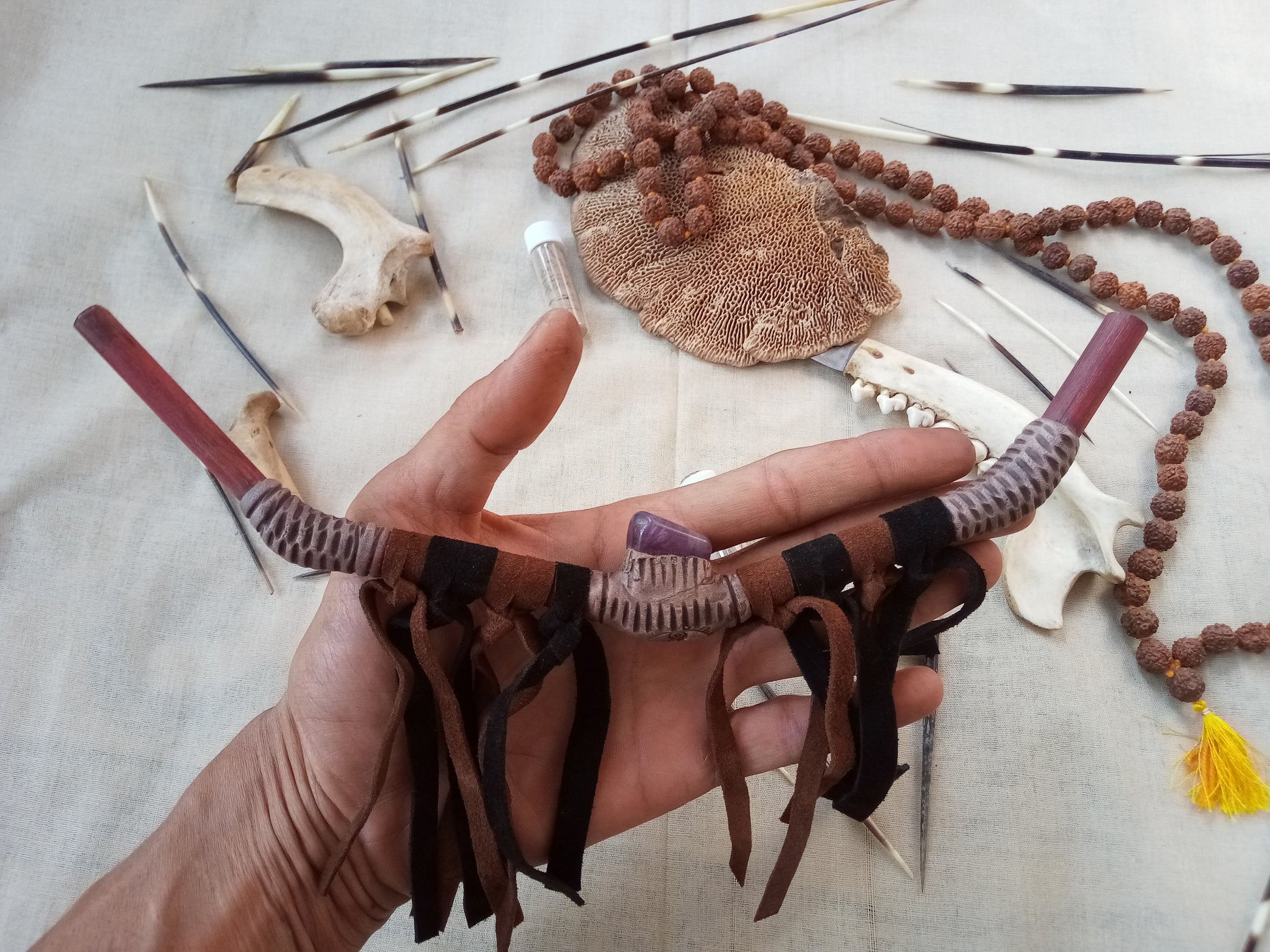 Tepi Rapè applicator - Traditionally used in Ayahuasca or Kambo ceremonies - handmade bamboo pipe with amethyst crystal and leather tassels
