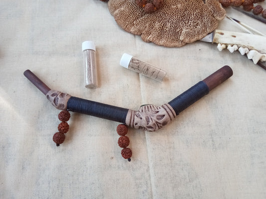 Tepi Rapè applicator - Traditionally used in Ayahuasca or Kambo ceremonies - handmade bamboo pipe with agate crystal gem and shiva rudrakshs