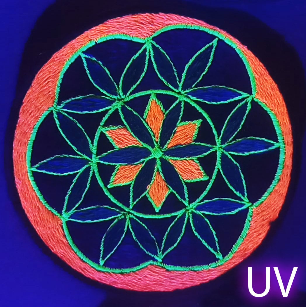Seed of Life medium patch small size blacklight active crop circle sacred geometry healing mandala blacklight glowing yantra