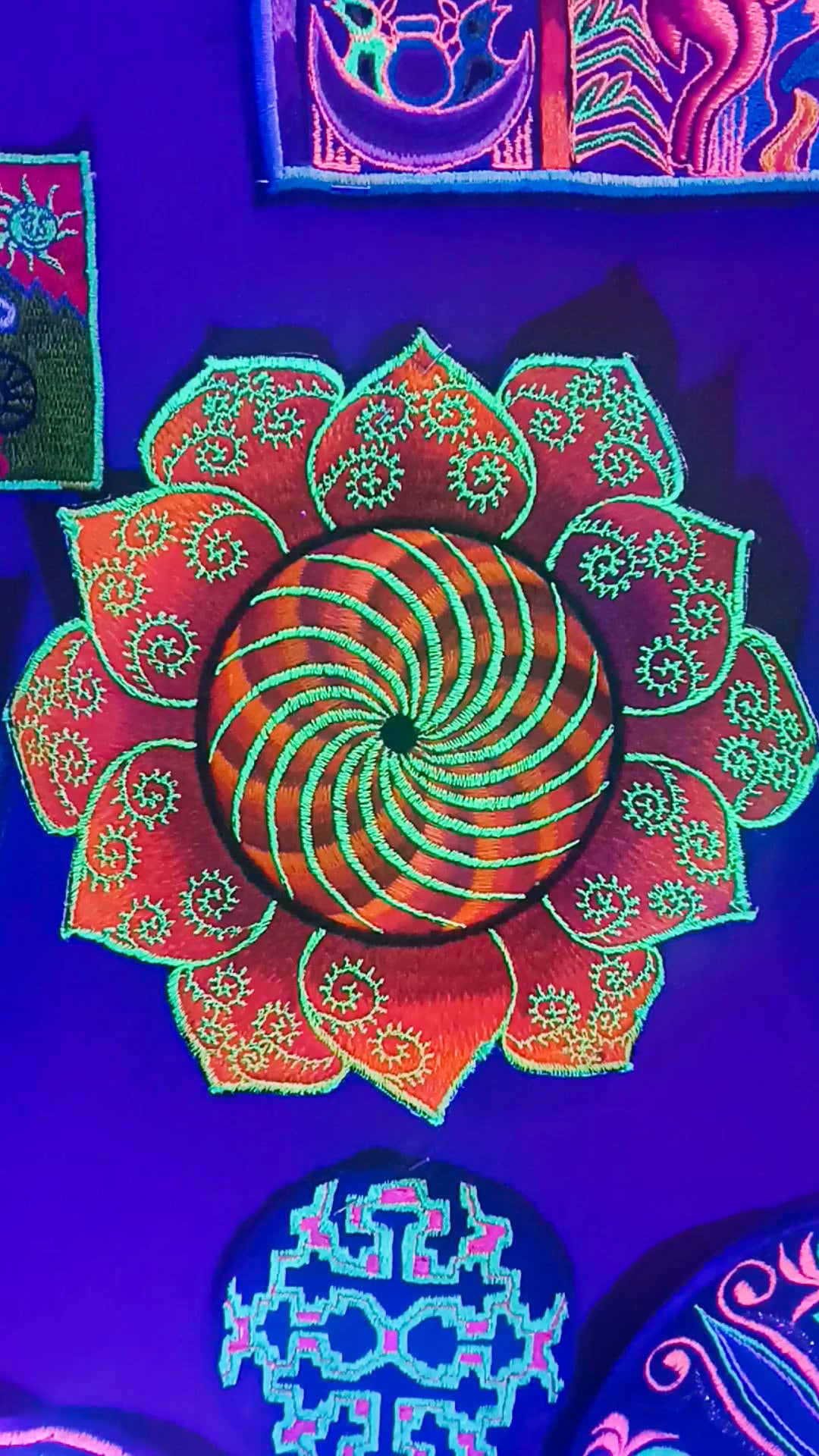 Fractal Mandala Spiral Patch Psychedelic Yantra Blacklight Glowing Goa Trance LSD Embroidery Psytrance Hippie Art Consciousness Expanding