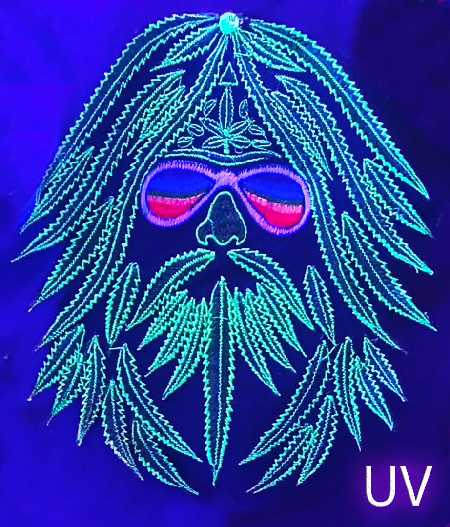 Rainbow Happy Hippie Hemp Spirit Patch with Marihuana Leaves Cannabis Ganja THC Healing Medicine Garcia Kind Friendly Embroidery Rasta Patch