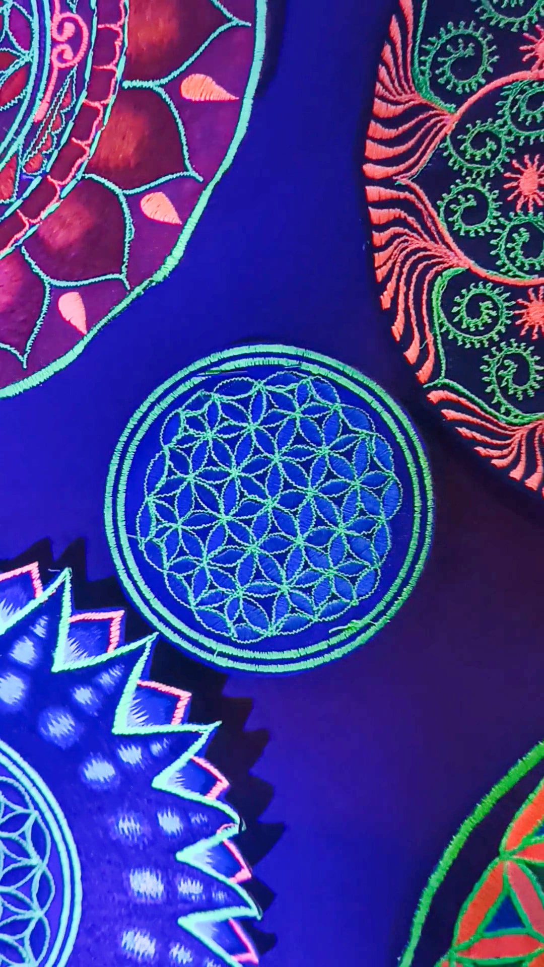 Blue Flower of Life patch small size handmade embroidery sacred geometry Drunvalo Melchizedek Blume des Lebens healing pattern