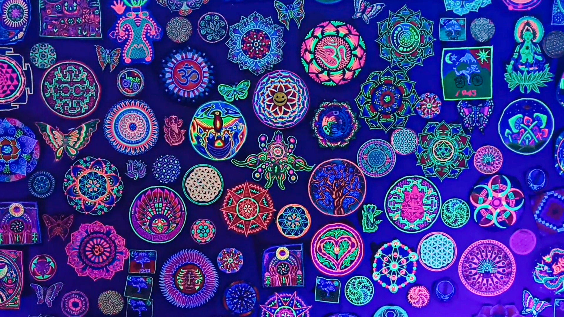 UV Blacklight AUM Embroidery Mandala Patch glowing cosmic music art Goa Trance Psychedelic OM Yantra fully neon shining xxl size