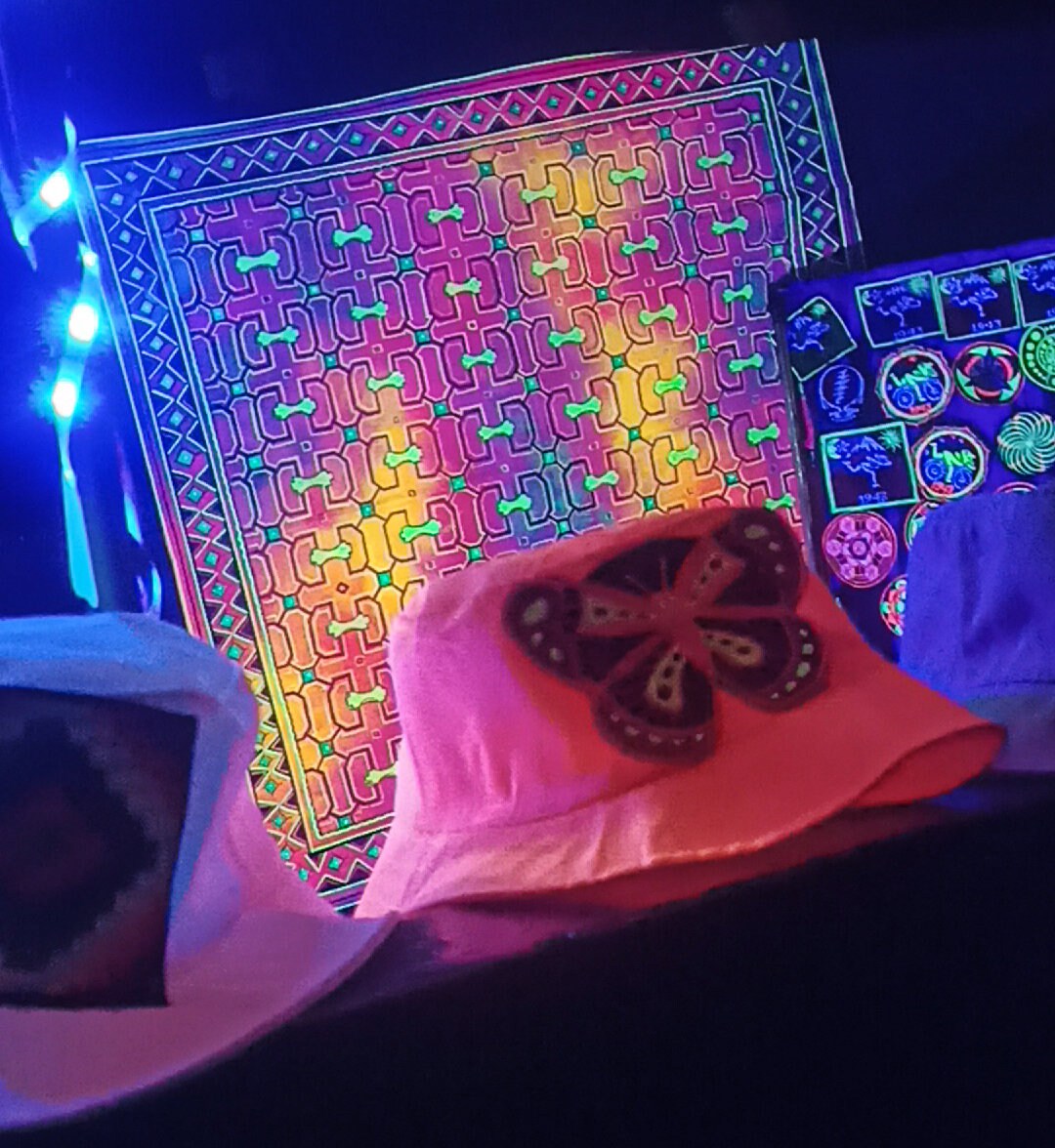 Butterfly Fisher Hat UV Orange blacklight glowing with embroidery patch psychedelic trance goatrance hippie fisherhat beautiful hippie hat