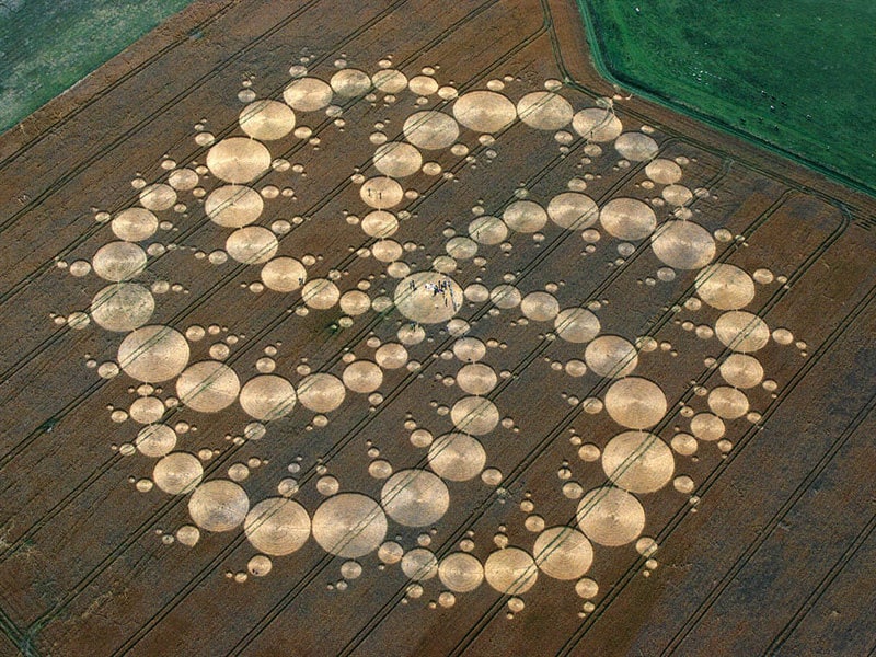 Milk Hill mandala crop circle rainbow fractal ufo mystery