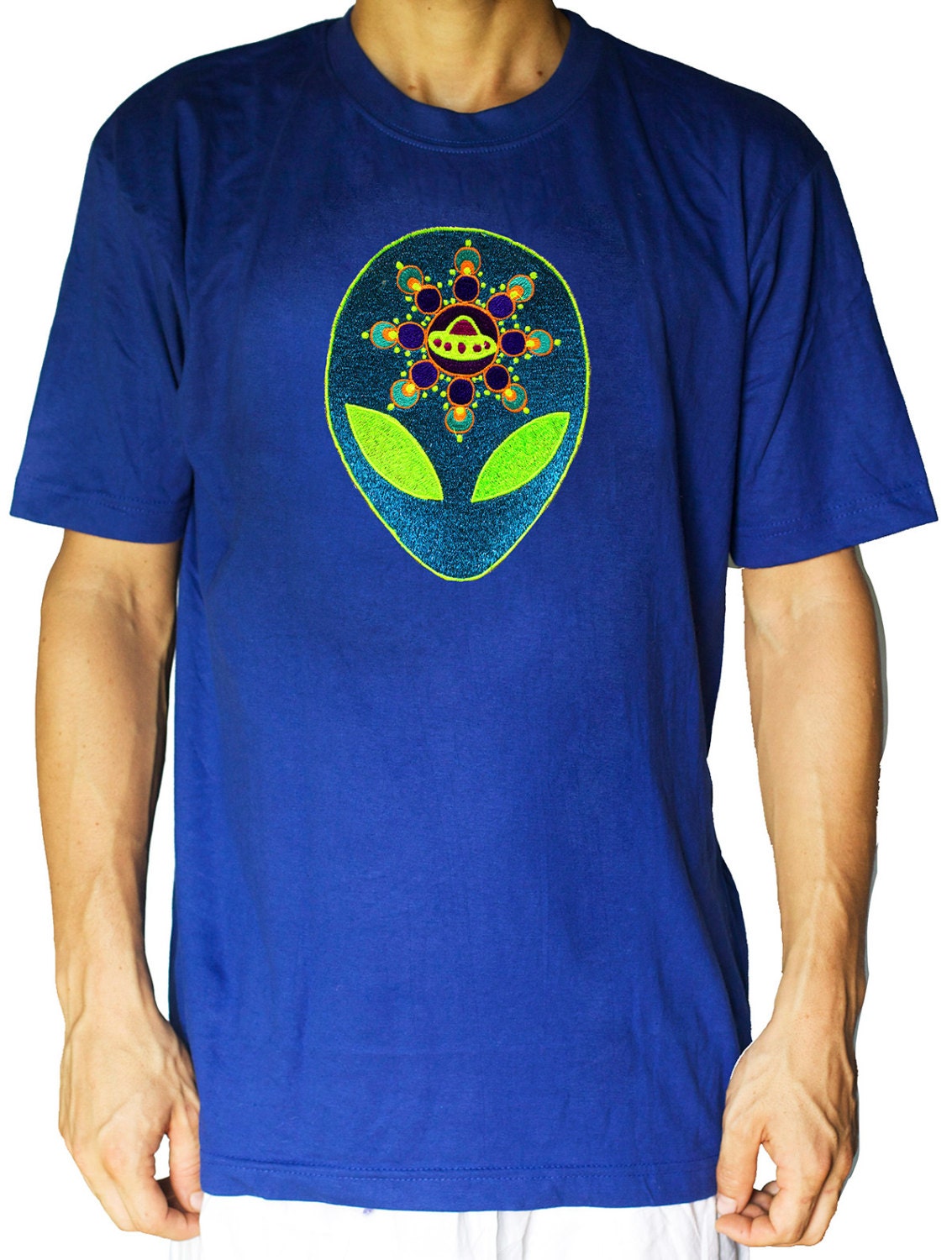 UFO T-Shirt blacklight handmade embroidery no print goa t-shirt ET spaceship alien crop circle mandala