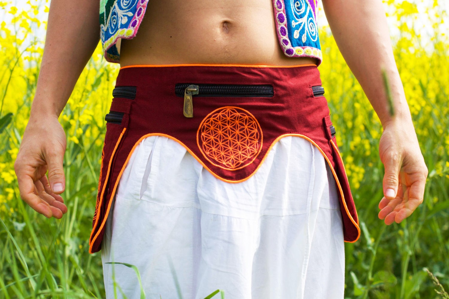 Beltbag Sunshine Happy - 7 pockets, strong ziplocks, size adjustable with hook & loop and clip - blacklight active lines hippie waistbag