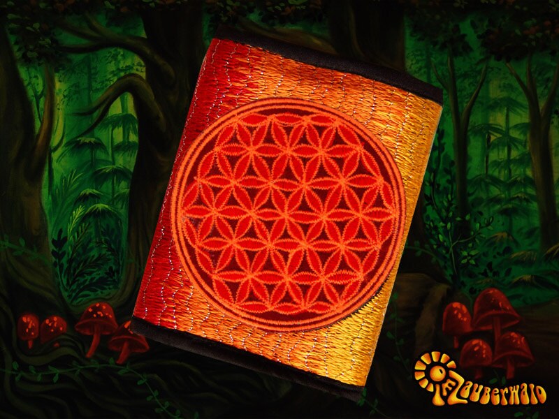 4 variations of flower of life moneypockets - pockets for coins and cards and 2 for papermoney, with hook & loop - blacklight active wallet