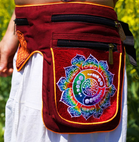 Beltbag Fractal Attributes - 7 pockets, strong ziplocks, size adjustable with hook & loop and clip - blacklight active lines crop circle