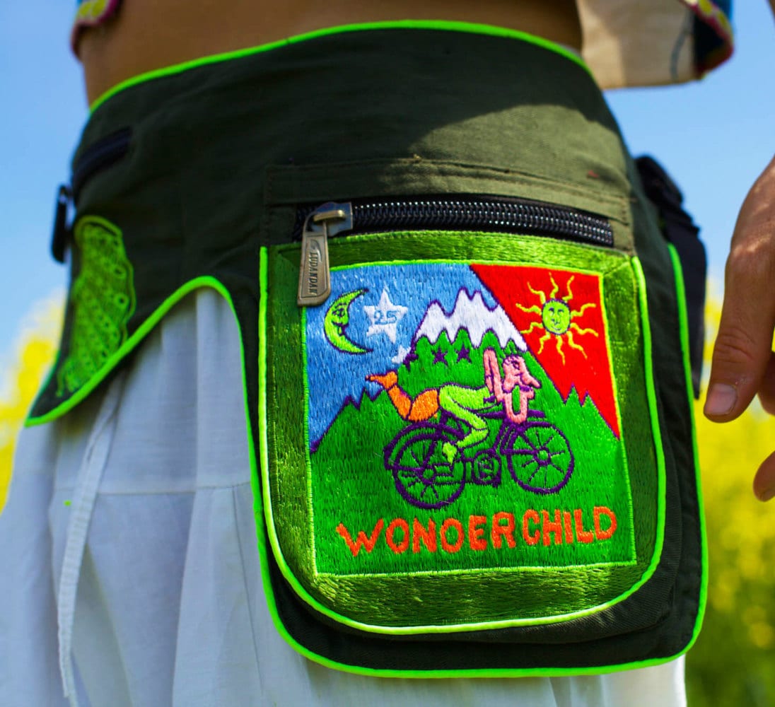 Beltbag Hofmann wonderchild - 7 pockets strong ziplocks size adjustable with hook & loop and clip - blacklight active acid lsd bicycle day