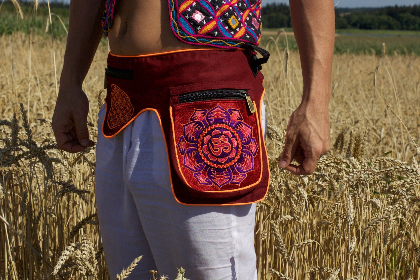 Beltbag red purple AUM mandala - 7 pockets, strong ziplocks, size adjustable with hook & loop and clip - blacklight active lines good luck