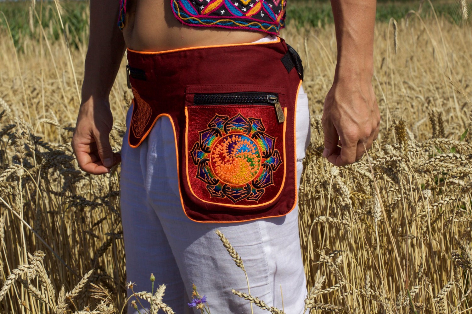 Beltbag Milk Hill fractal orange - 7 pockets, strong ziplocks, size adjustable with hook & loop and clip - blacklight active lines good luck