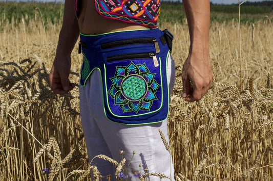 Beltbag Flower of Life mandala - 7 pockets, strong ziplocks, size adjustable - hook & loop and clip - blacklight active lines flower of life