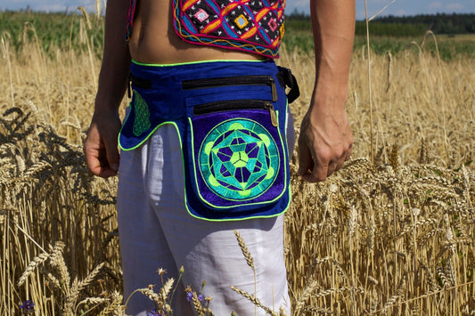 Beltbag hyperspace object - 7 pockets, strong ziplocks, size adjustable - hook & loop and clip - blacklight active lines flower of life