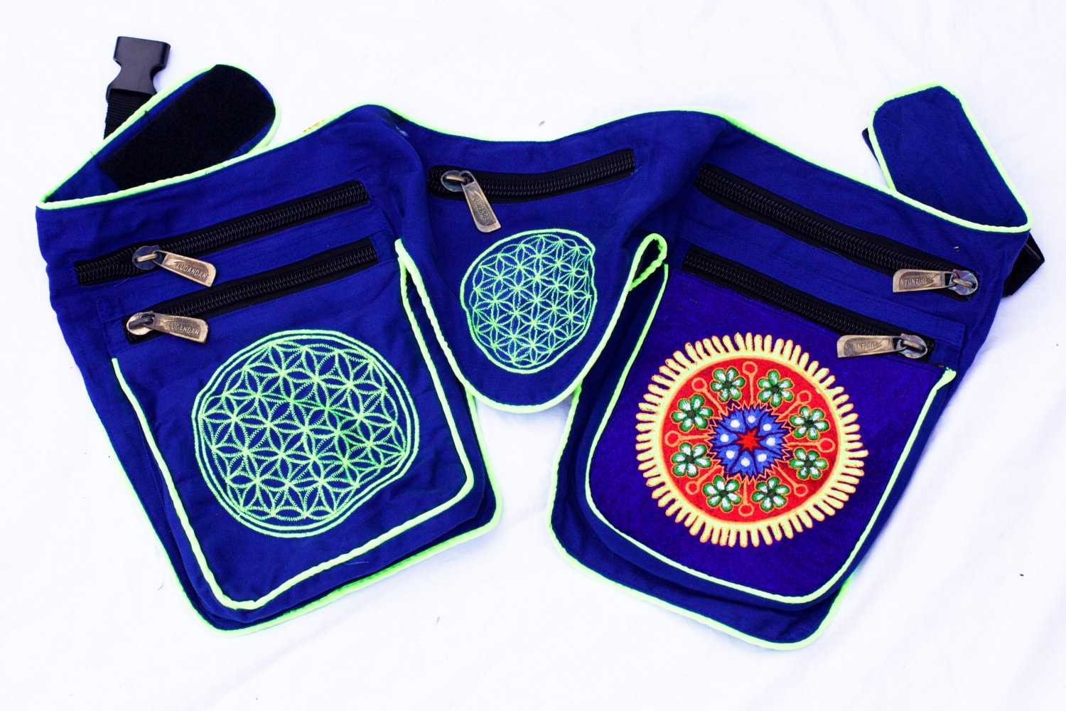 Beltbag Huichol Peyote Artwork - 7 pockets, strong ziplocks, size adjustable - hook & loop and clip - blacklight active lines flower of life