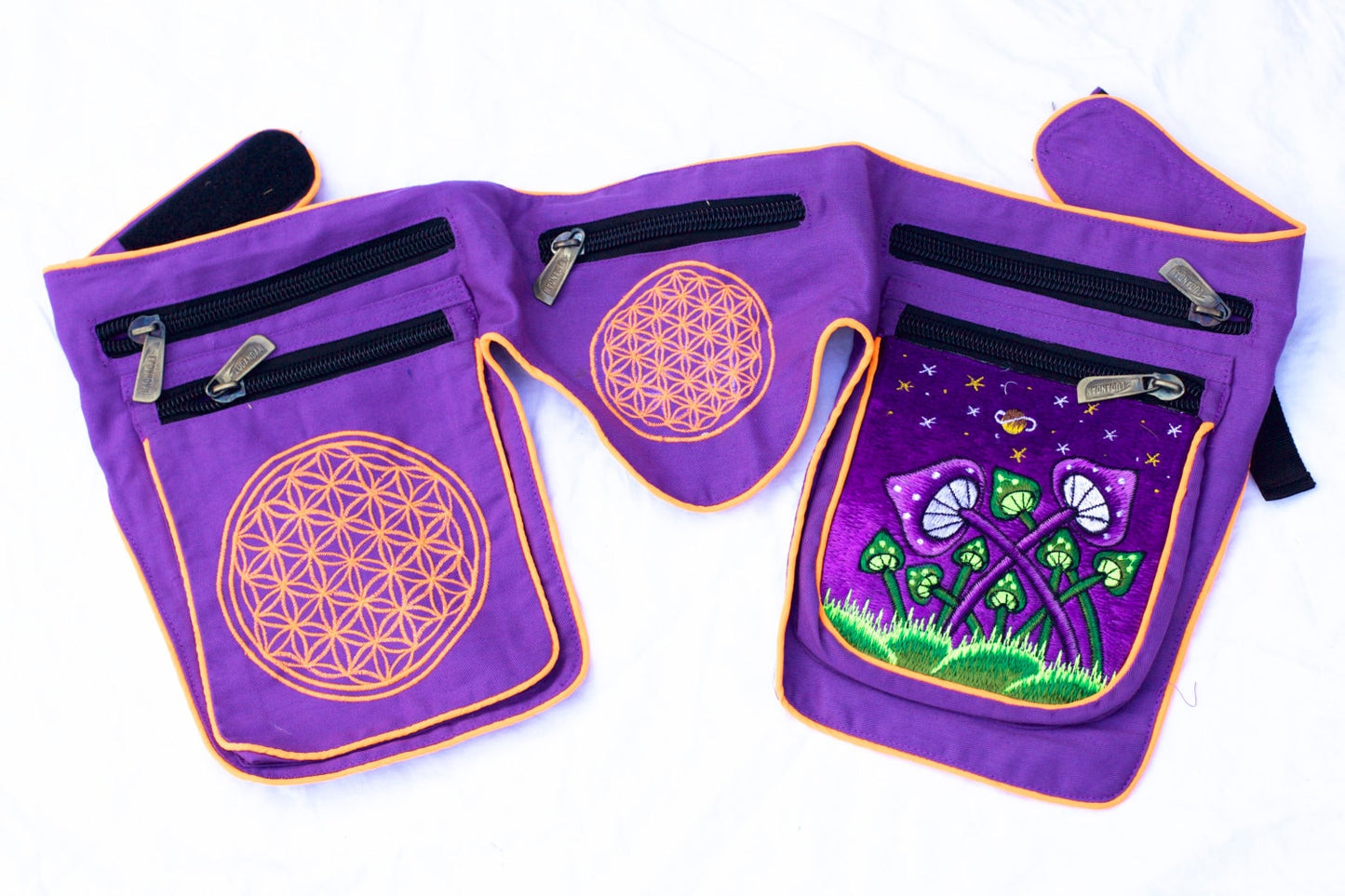 Beltbag Mushroom Planet Purple - 7 pockets,strong ziplocks,size adjustable - hook & loop and clip - blacklight active lines flower of life