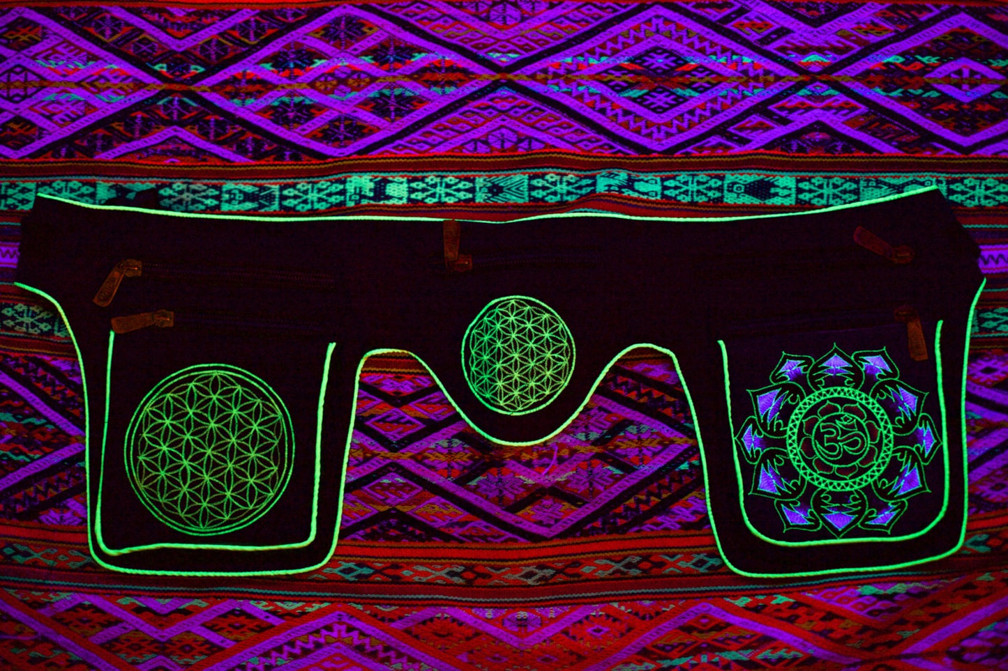 Beltbag blue AUM mandala - 7 pockets, strong ziplocks, size adjustable with hook & loop and clip - blacklight active lines flower of life
