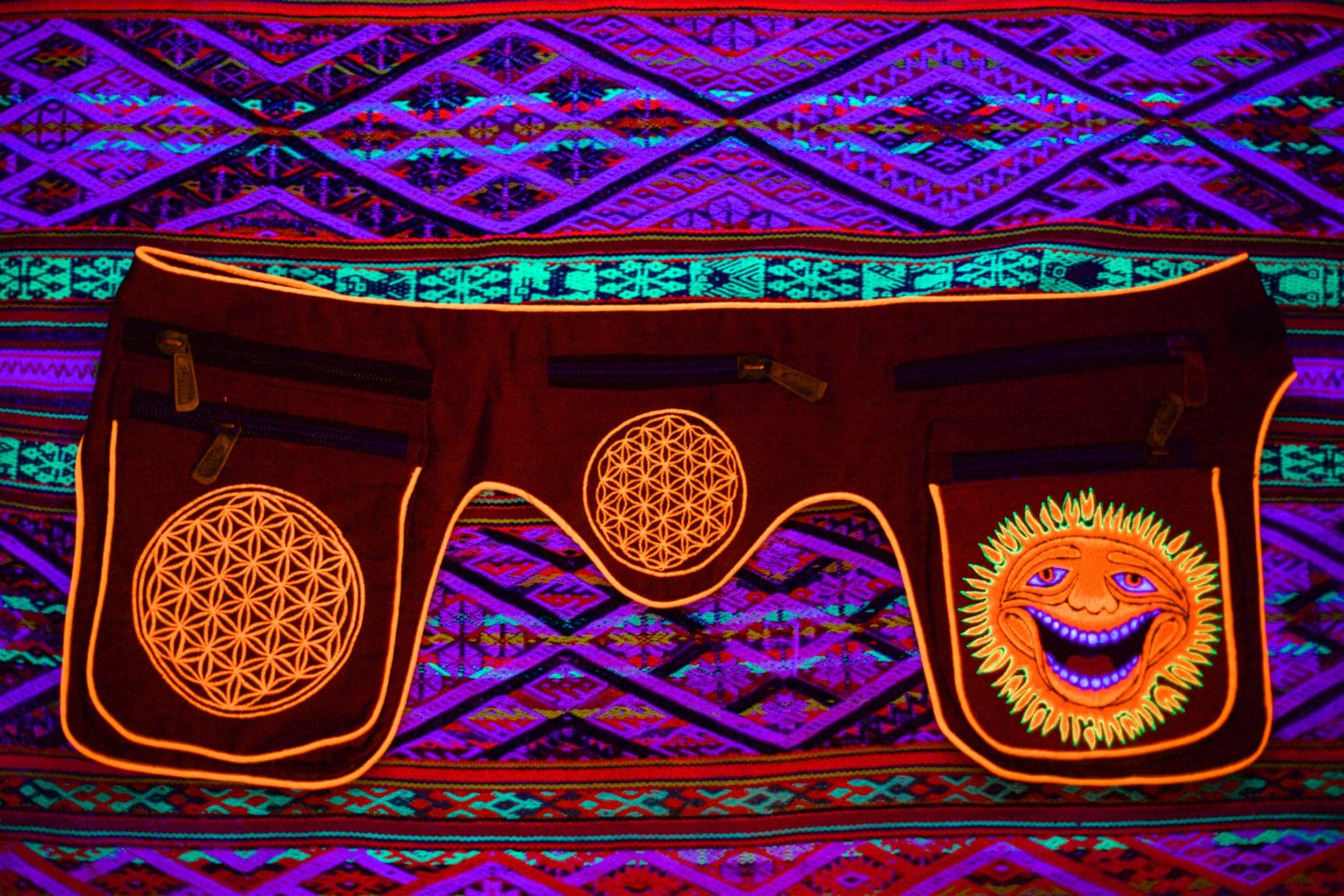 Beltbag Sunshine Happy - 7 pockets, strong ziplocks, size adjustable with hook & loop and clip - blacklight active lines hippie waistbag